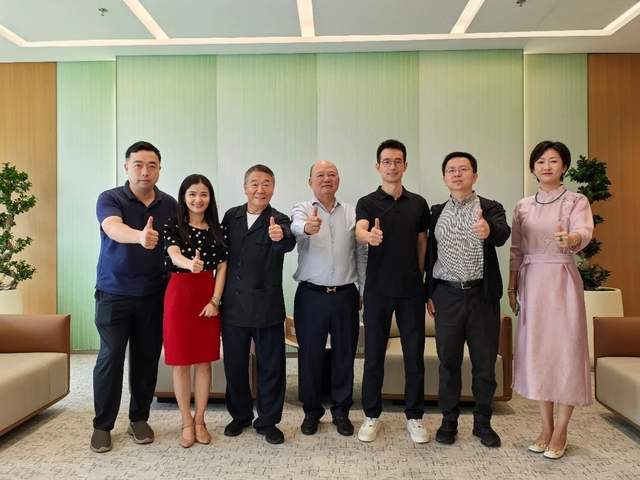 越南春桥控股集团董事长苏勇到访奇富科技 共商金融科技深度合